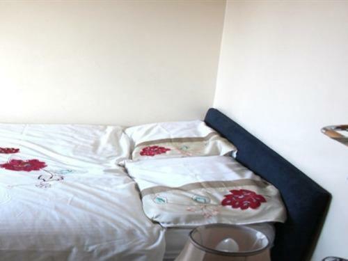 Julius Lodge Bexleyheath Habitación foto